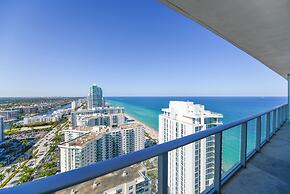 Luxury Beachfront Condos in Hollywood