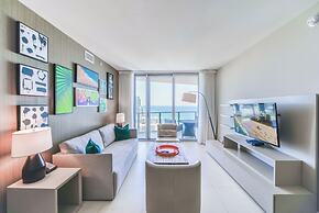 Luxury Beachfront Condos in Hollywood