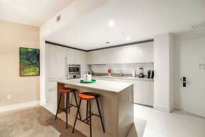 Luxury Beachfront Condos in Hollywood