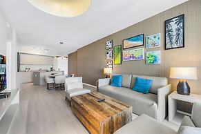 Luxury Beachfront Condos in Hollywood