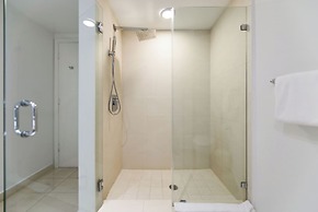 Luxury Beachfront Condos in Hollywood