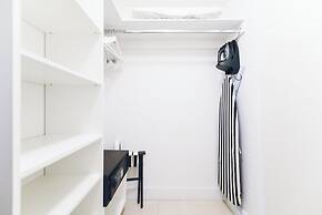 Luxury Beachfront Condos in Hollywood