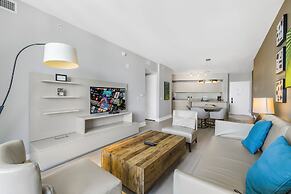 Luxury Beachfront Condos in Hollywood