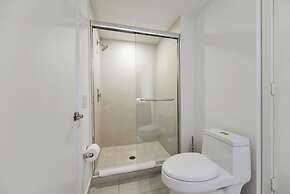 Luxury Beachfront Condos in Hollywood