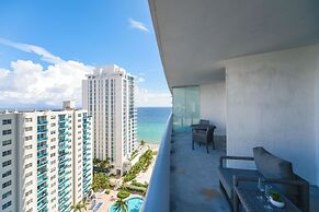 Luxury Beachfront Condos in Hollywood