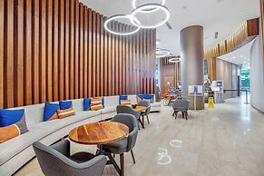 Luxury Beachfront Condos in Hollywood