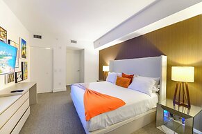 Luxury Beachfront Condos in Hollywood