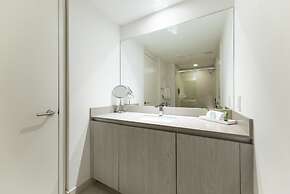 Luxury Beachfront Condos in Hollywood