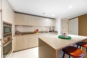 Luxury Beachfront Condos in Hollywood