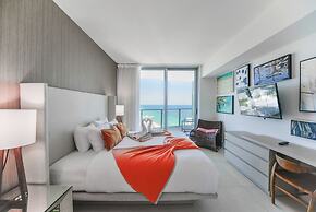 Luxury Beachfront Condos in Hollywood