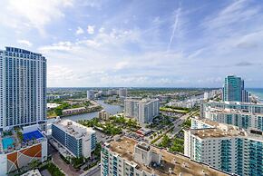 Luxury Beachfront Condos in Hollywood