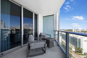 Luxury Beachfront Condos in Hollywood