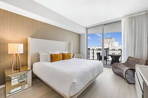 Luxury Beachfront Condos in Hollywood