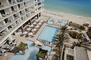 Luxury Beachfront Condos in Hollywood