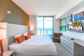 Luxury Beachfront Condos in Hollywood