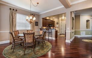 Disney theme 5 bed 5 bath with pool