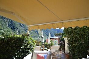 Madüneta 5 Terre Guesthouse