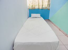 SPOT ON 91792 Solo Baru 2 Homestay Syariah