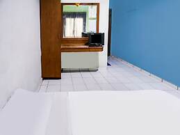 SPOT ON 91792 Solo Baru 2 Homestay Syariah