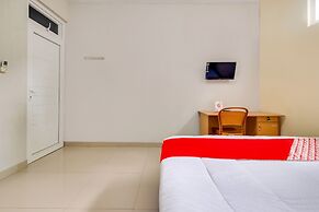 OYO 3972 Simega Residence