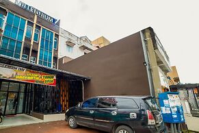 Capital O 90874 Millenium Inn 2