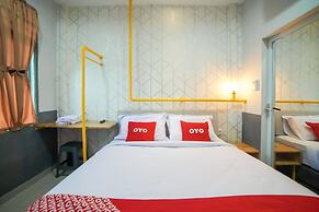 Capital O 90874 Millenium Inn 2