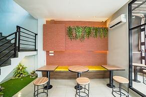 Capital O 90874 Millenium Inn 2