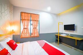 Capital O 90874 Millenium Inn 2