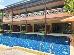 Baan Suan Villas Resort