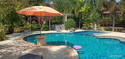 Baan Suan Villas Resort