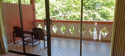 Baan Suan Villas Resort