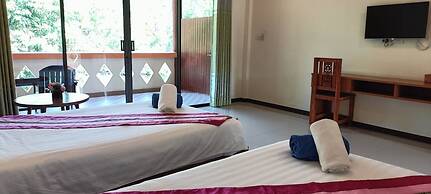 Baan Suan Villas Resort