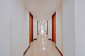 OYO Life 90380 Andalus Hotel Syariah