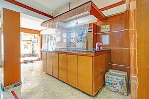 OYO Life 90380 Andalus Hotel Syariah