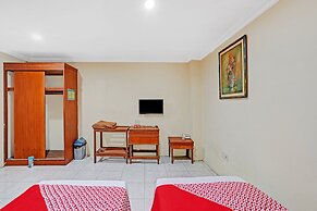 OYO Life 90380 Andalus Hotel Syariah