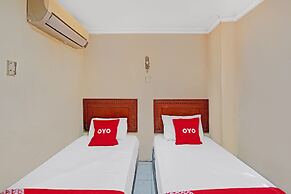 OYO Life 90380 Andalus Hotel Syariah