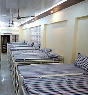 Goroomgo Bhagwaan Das Varanasi