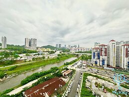 Millerz Square by Mykey