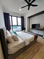 Millerz Square by Mykey