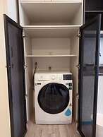 Millerz Square by Mykey