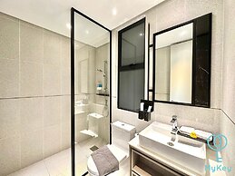 Millerz Square by Mykey