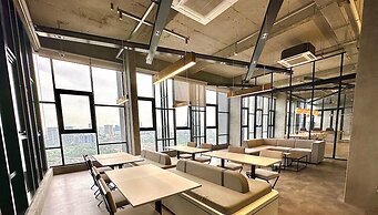 Millerz Square by Mykey