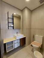 Millerz Square by Mykey