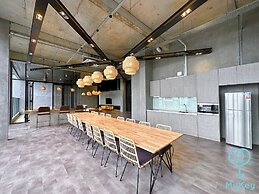 Millerz Square by Mykey