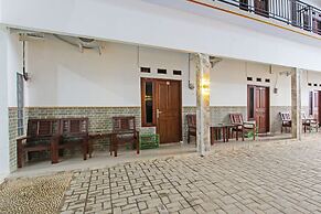 OYO 91817 Hotel Grand New Si Jago