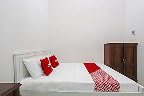 OYO 91817 Hotel Grand New Si Jago