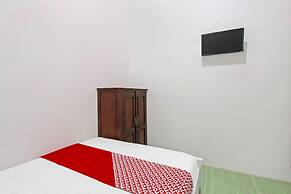 OYO 91817 Hotel Grand New Si Jago