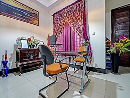 SPOT ON 91320 Pondok Elia Syariah