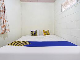 SPOT ON 91320 Pondok Elia Syariah