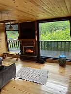 Ayder Alinoğlu Bungalov